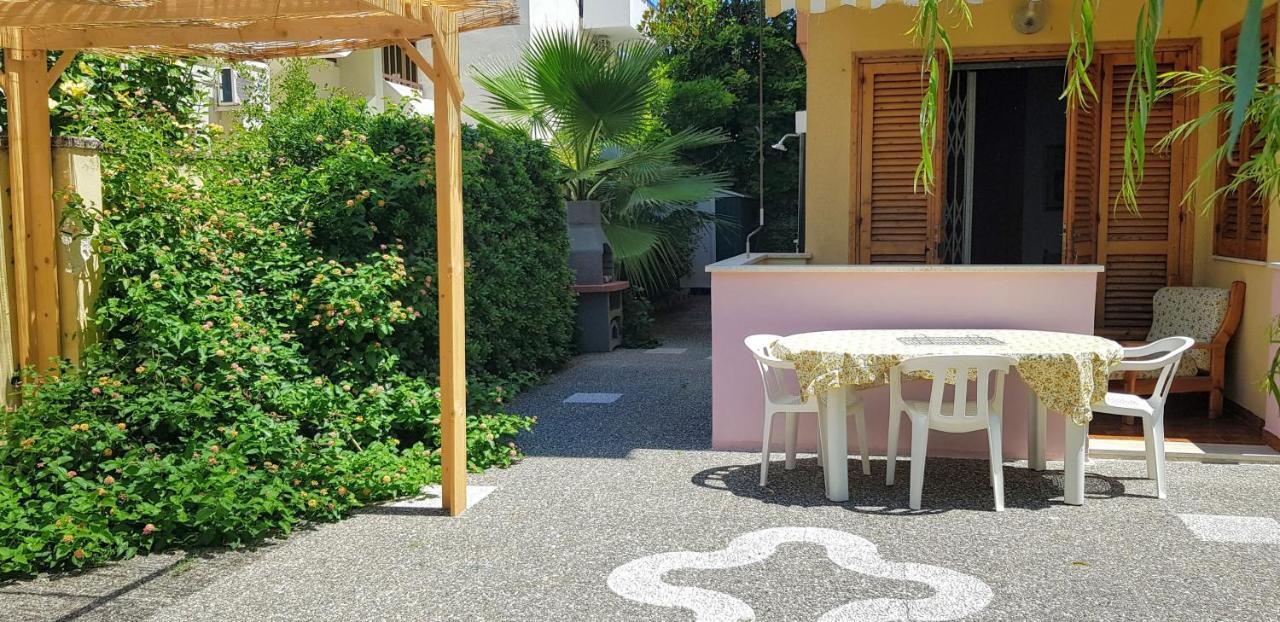 Appartamento Con Giardino Sul Mare Gallipoli Kültér fotó
