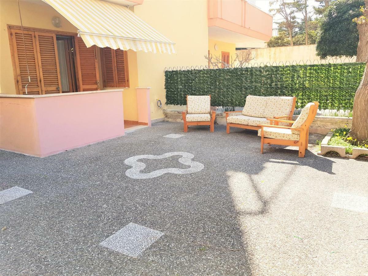 Appartamento Con Giardino Sul Mare Gallipoli Kültér fotó
